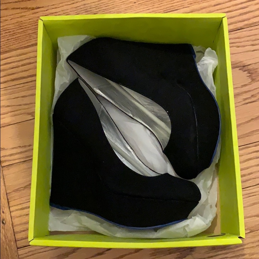 Wedges - Picture 6 of 6